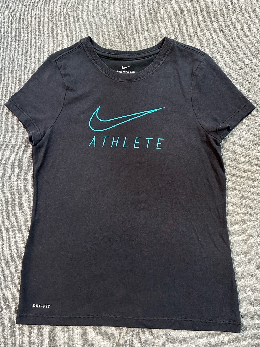 Kid’s Nike Black Tee With Teal Swoosh - Size Large - EUC